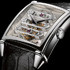 Новый Vintage 1945 Tourbillon с тремя золотыми мостами от Girard-Perregaux