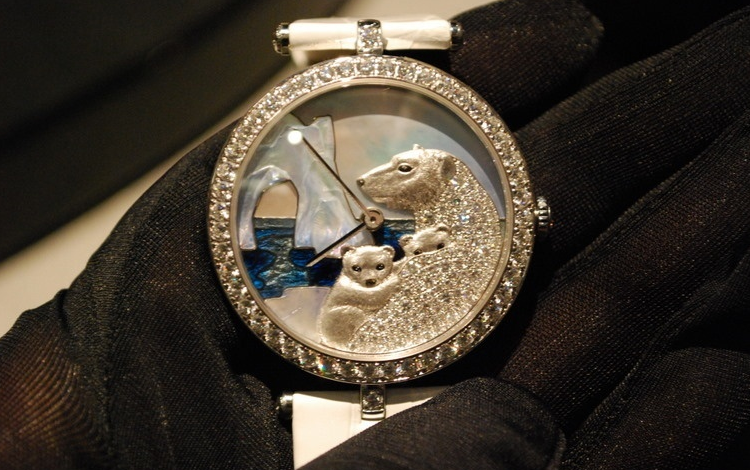 часы Extraordinary Dials Polar Landscape