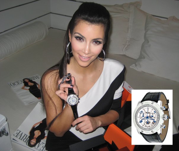 Ким Кардашян и часы Glam Rock