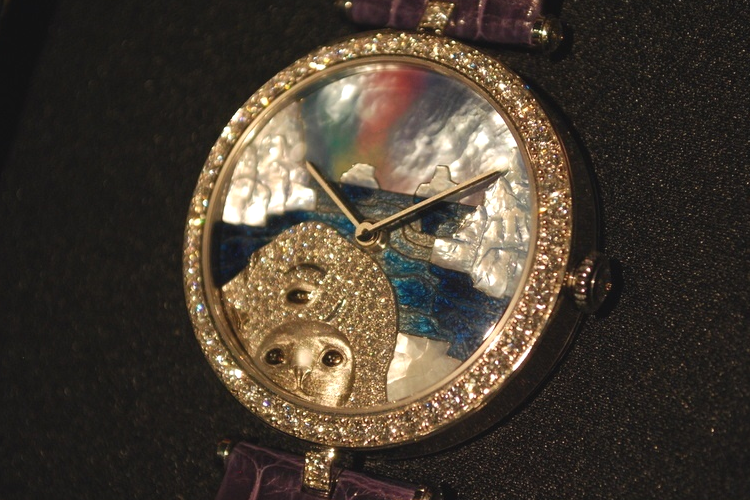 часы Extraordinary Dials Polar Landscape