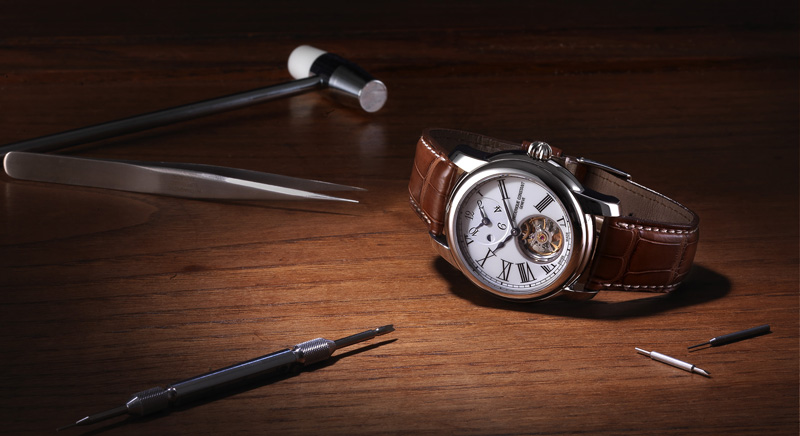 часы Heart Beat Manufacture GMT Automatic