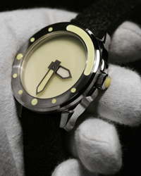 часы Cushion Diver