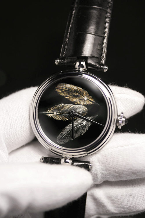 часы Three Feathers