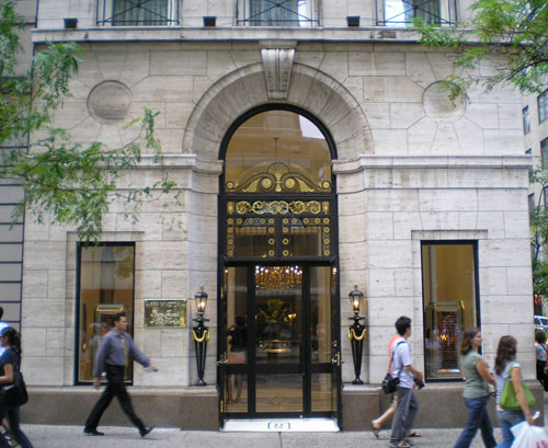 Магазин Harry Winston