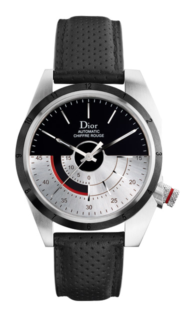 модель Chiffre Rouge M01