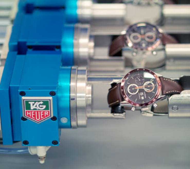 контроль качества часов TAG Heuer