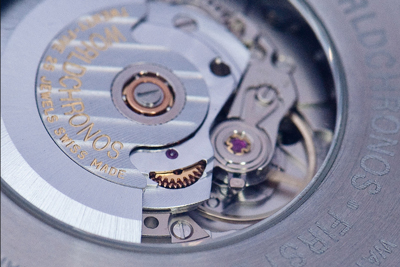 задняя сторона часов Worldchronos