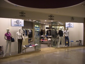 салон компании Cerruti