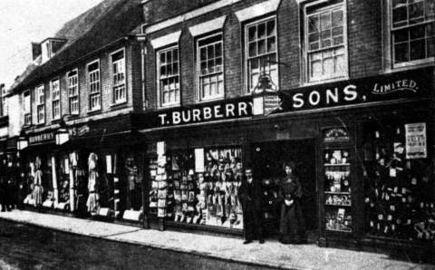 первый магазин Burberry