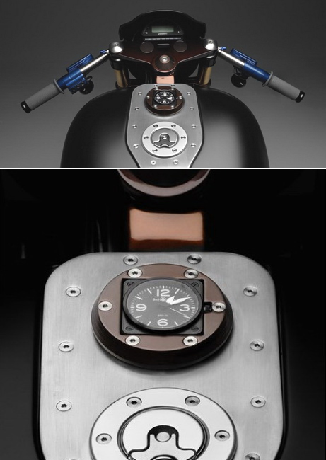  Bell & Ross BR 01 Carbon