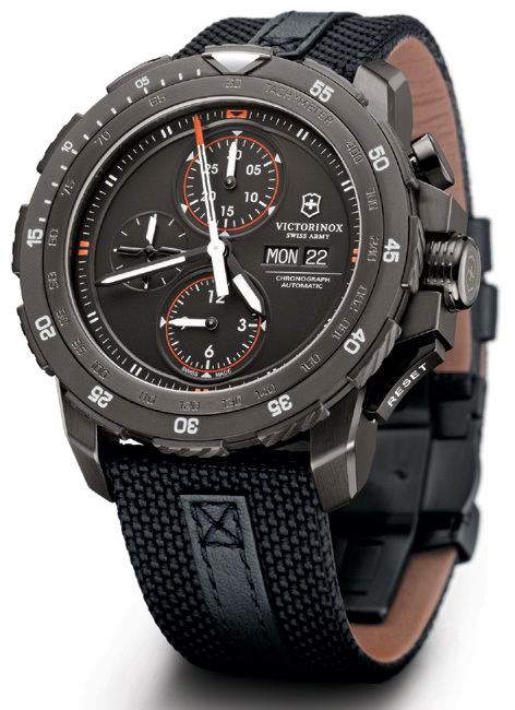 часы Alpnach Black Ice Chronograph от Victorinox Swiss Army