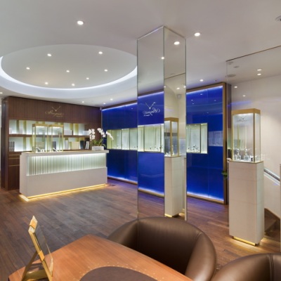 Новые часовые салоны Breguet в Поднебесной