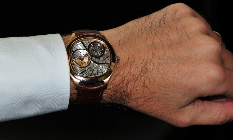 часы Piaget Emperador Coussin Tourbillon Automatic Ultra-Thin