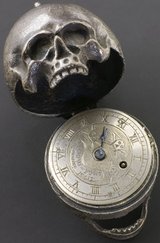 часы Марии Текской с “Tempus Fugit”