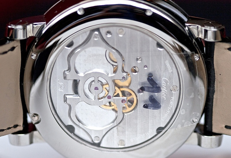 часы Rotonde de Cartier Astroregulateur