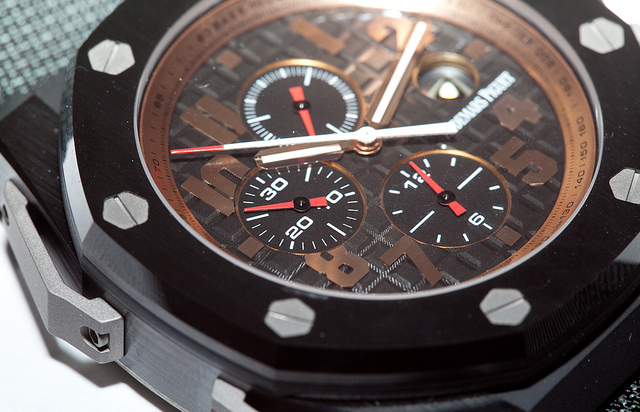 часы RO Offshore Schwarzenegger The Legacy Chronograph