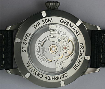 задняя сторона часов Archimede задняя сторона часов Archimede