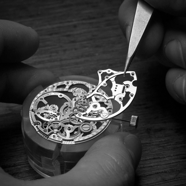 процесс сборки механизма часов Piaget Altiplano Automatic Skeleton (Ref. G0A37132)