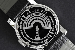 задняя сторона часов Signalman