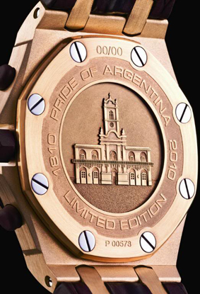задняя сторона часов Audemars Piguet Royal Oak Offshore Pride of Argentina (Ref. 26365OR.OO.D801CR.01)