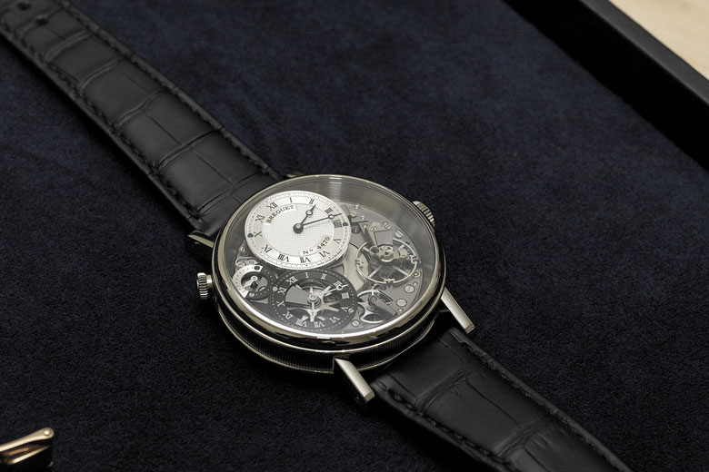 часы Tradition Breguet 7067 GMT