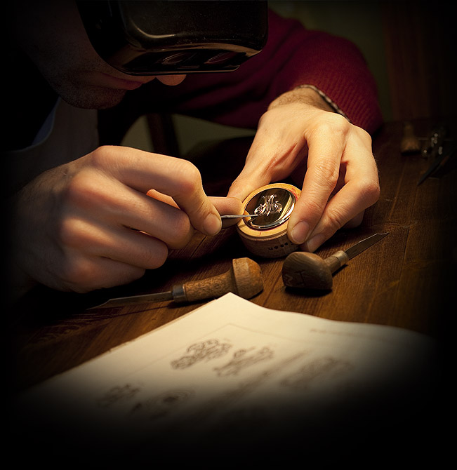 ручная гравировка часов Lang & Heyne ручная гравировка часов Lang & Heyne