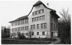 Компания Oris строит завод Хольдербанк, 1906 – 1976 годы.