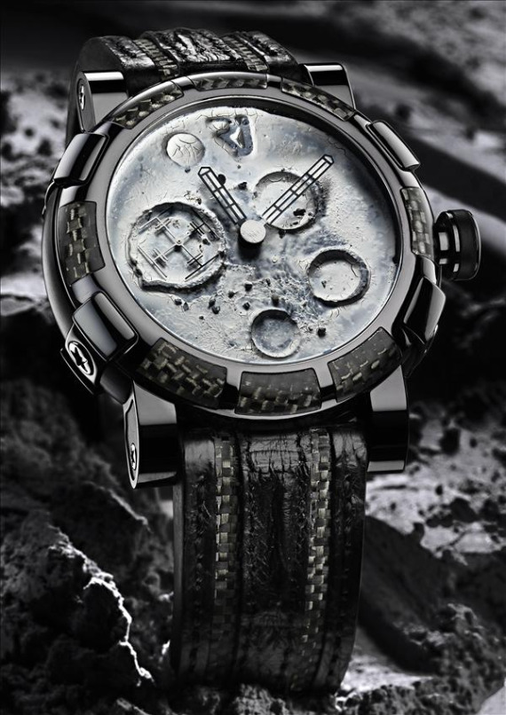 ,        Romain Jerome,    .    —   Romain Jerome Moon Dust    — «»  .