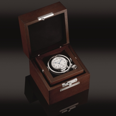 часы Khaki Navy Pioneer Limited Edition 