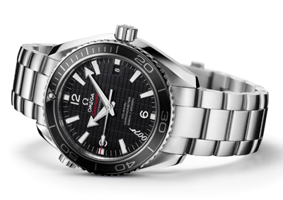      – Omega Seamaster Planet Ocean 600M ”SKYFALL” Limited Edition.