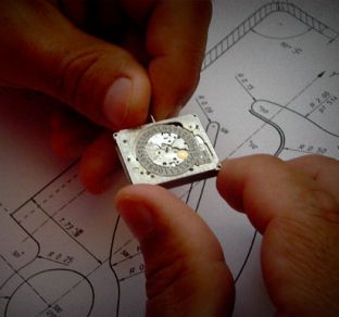 механизм часов Jaeger-LeCoultre механизм часов Jaeger-LeCoultre