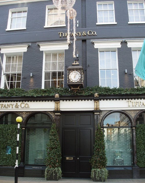 С Tiffany & Co мечтать легко! Это место, где сбываются все женские желания!