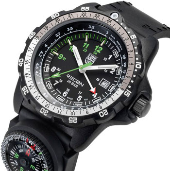 часы Recon от Luminox