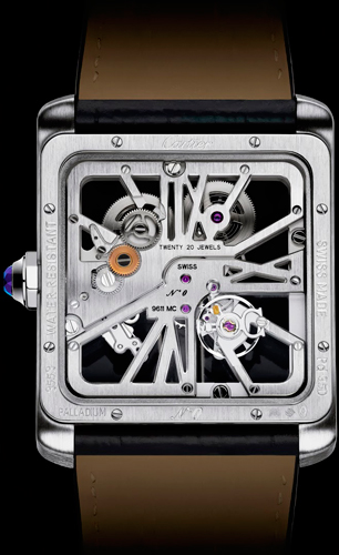 задняя сторона часов Cartier Tank MC Skeleton