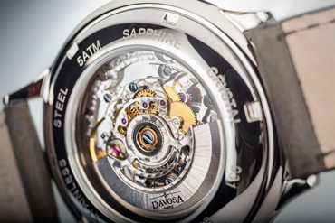 задняя сторона часов Davosa Classic Skeleton Automatic (Ref. 161.010.15)