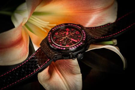 Женские часы Big Bang Fluo Pink от Hublot