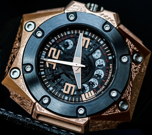 Оригинальная модель Oktopus Moon Tattoo от Linde Werdelin