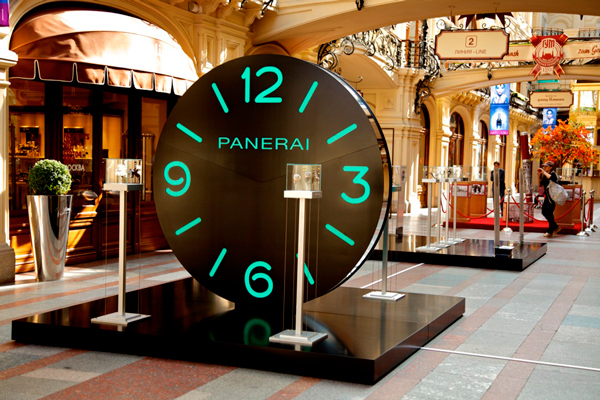 Выставка Panerai в ГУМе