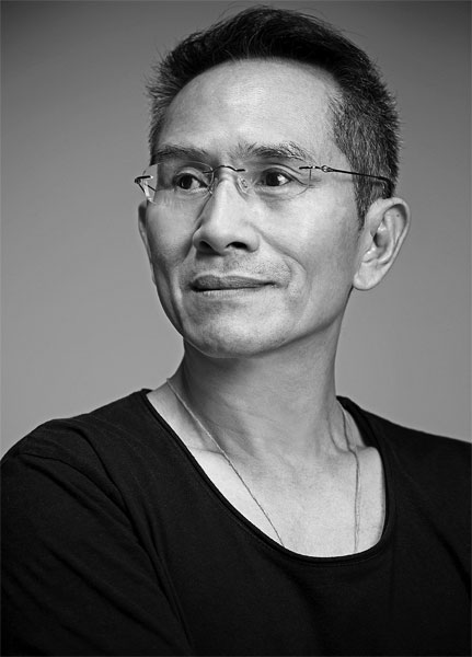 титулованный хореограф, пионер современного китайского танца Лин Хвай-Мин (Lin Hwaimin)