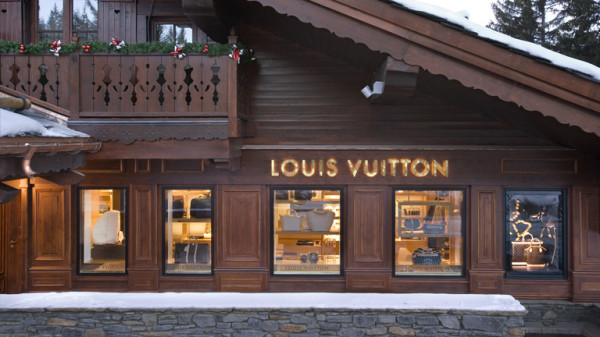 pop-up бутик Louis Vuitton в Куршевеле
