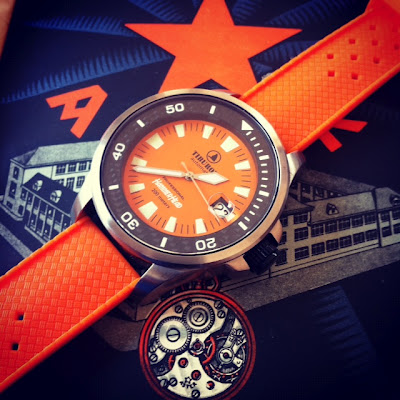 часы HammerHead Diver часы HammerHead Diver