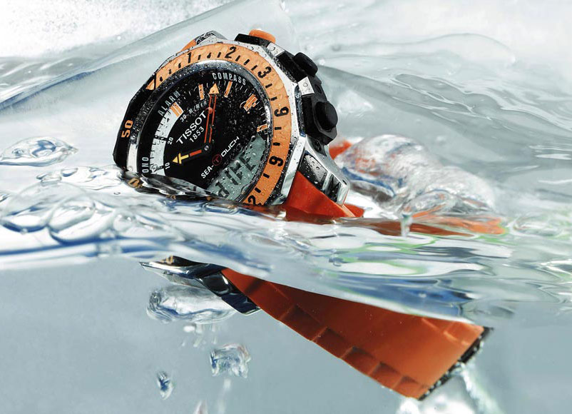 Сенсационные часы Tissot Touch Collection Sea-Touch, водоустойчивые до 200 метров. Низкая водонепроницаемость — бич наручных часов с тактильным дисплеем — окончательно побежден командой из Tissot.