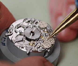 процесс сборки часов Vacheron Constantin