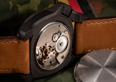 задняя сторона часов Vintage VDB Patriot I задняя сторона часов Vintage VDB Patriot I