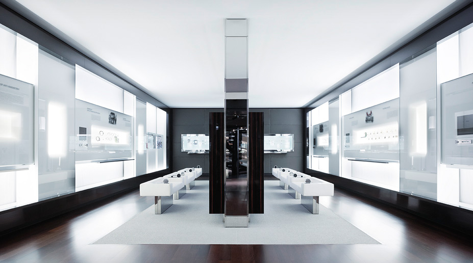 штаб-квартира IWC Schaffhausen штаб-квартира IWC Schaffhausen