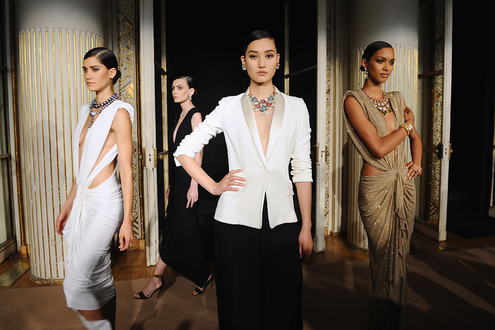 Модели на демонстрации коллекции Diva от Bulgari