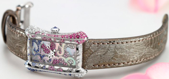 Восхитительные женские часы Carl F. Bucherer Alacria Royal Rose (Ref. 00.10702.02.90.18)