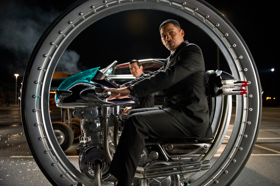 фрагмент из фильма Men In Black 3