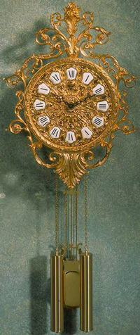 люцерновые настенные часы