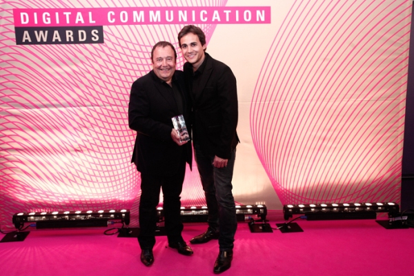 вручение приза European Digital Communication Award в номинации «Лучший запуск продукта»